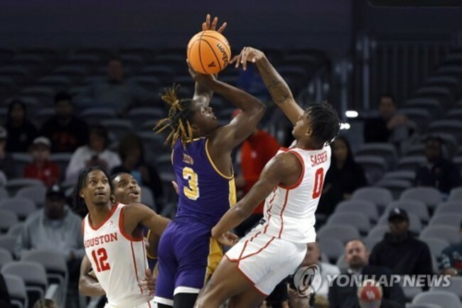 AAC East Carolina Houston Basketball