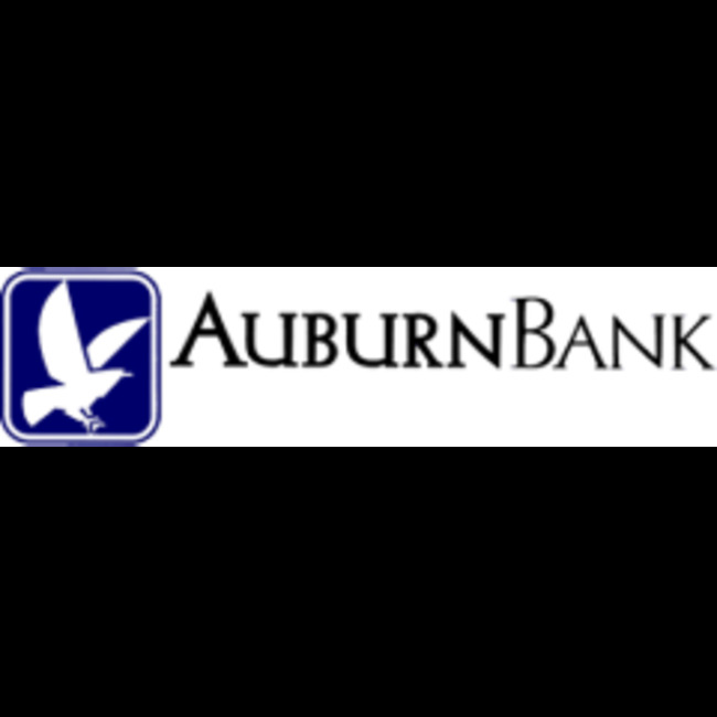 Auburn National Bancorporation (NASDAQ:AUBN) Share Price Passes Above Two Hundred Day Moving Average of $23.91