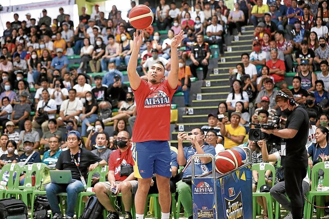 Lee cold on four-pointer being regular game fare