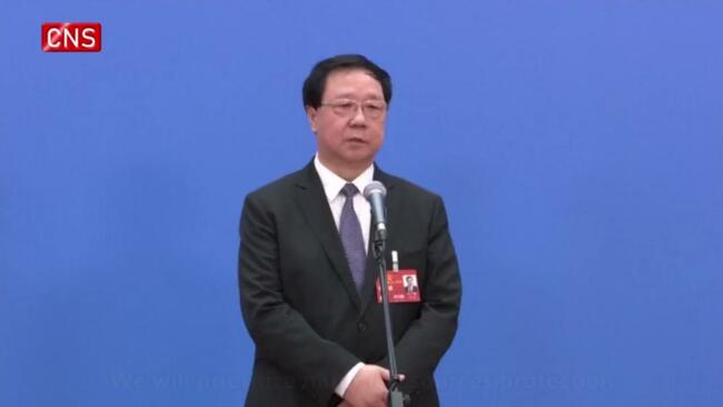 Chinese premier vows to further improve gov't conduct