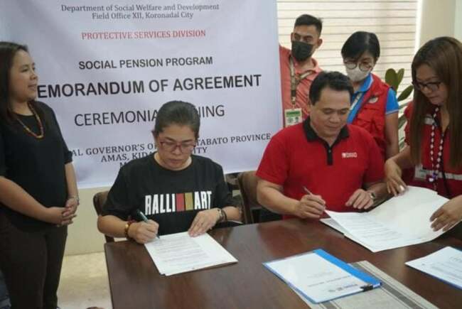 DSWD Soccsksargen, Cotabato gov't sign agreement for elderly stipend program