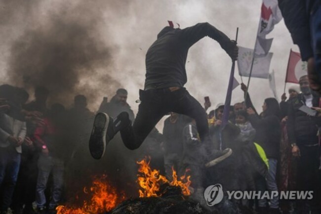 APTOPIX Turkey Kurds Newroz