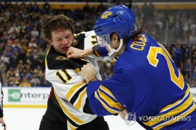 Bruins Sabres Hockey