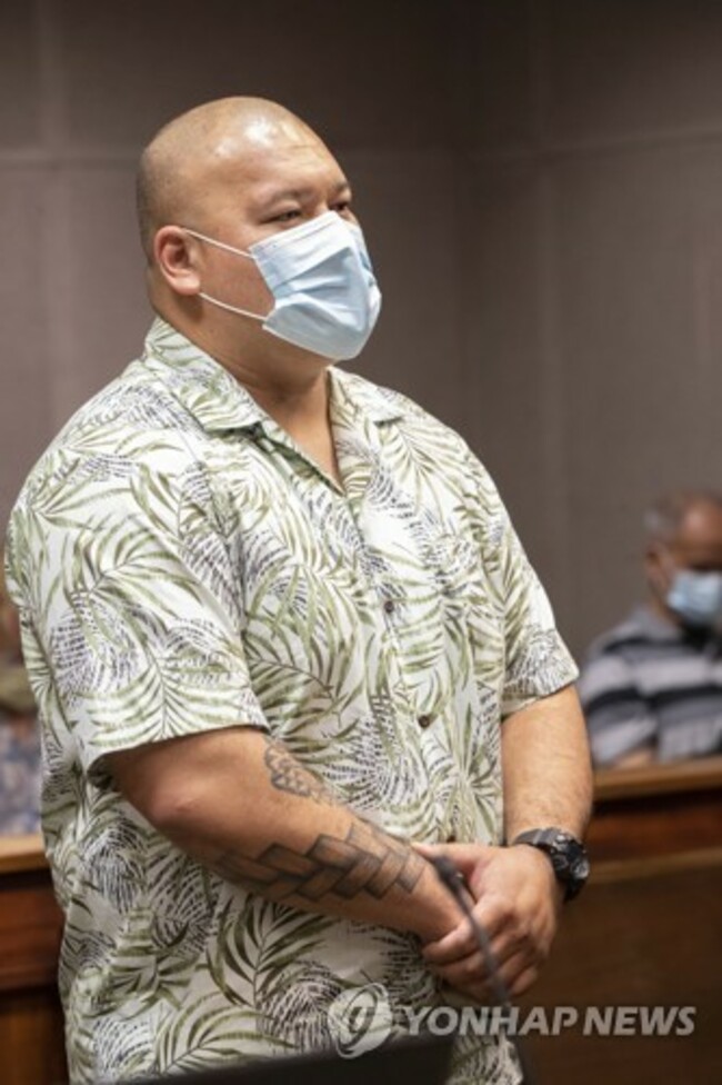 Honolulu Officers Charged