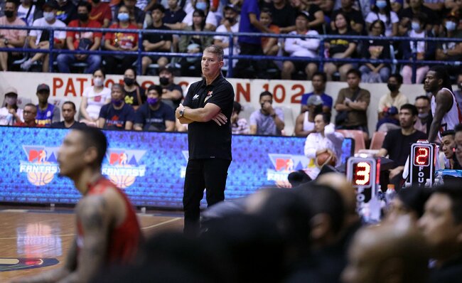 PBA: Back against the wall, San Miguel must stay focused says Jorge Gallent