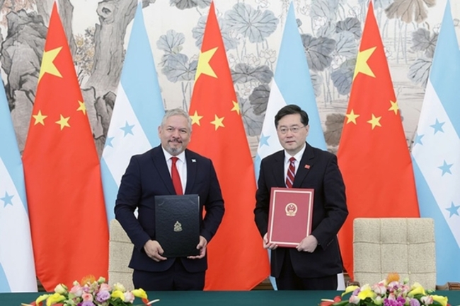 China Invites Honduran President to Visit After Establishing Diplomatic Ties