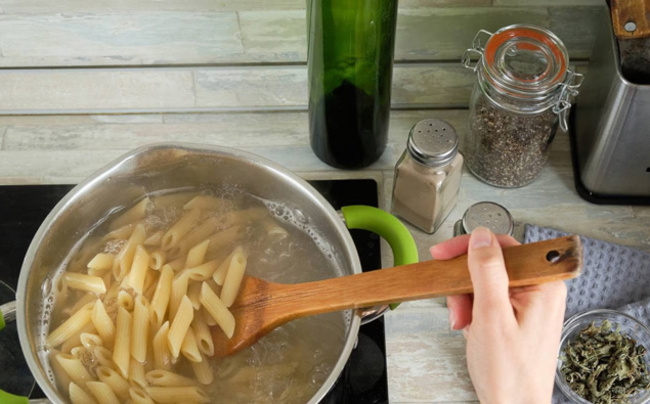 This Nigella-approved ‘passive cooking' pasta hack could save you money in the kitchen