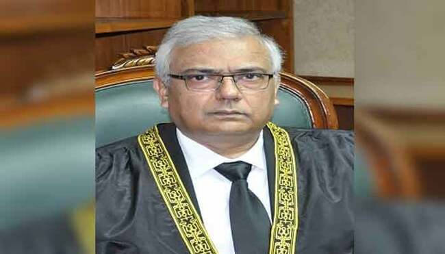 Election delay case: Justice Amin-Ud-Din recuses himself after SC order on 184(3) proceedings
