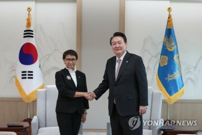 Yoon-Indonesian FM