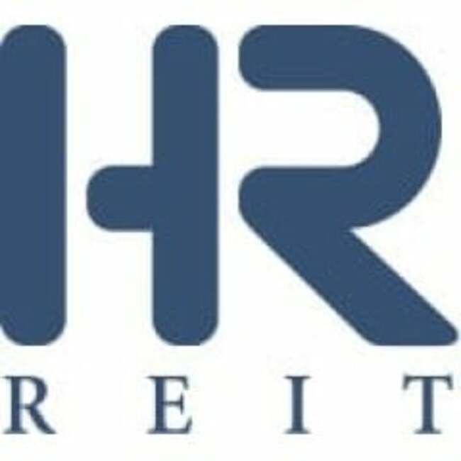 H&R Real Estate Investment Trust (TSE:HR.UN) Share Price Passes Above 200 Day Moving Average of $12.16