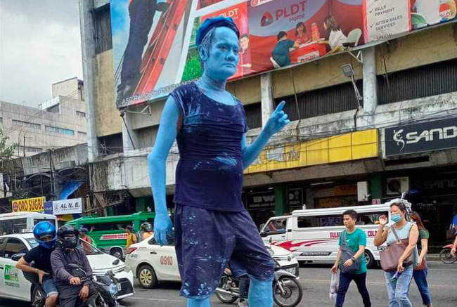 FACES OF CEBU: Marvin Lastimoso, 38, ‘Human Statue of Colon'