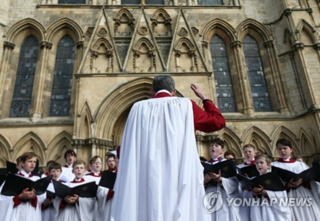 epaselect BRITAIN CHRISTIANITY PALM SUNDAY