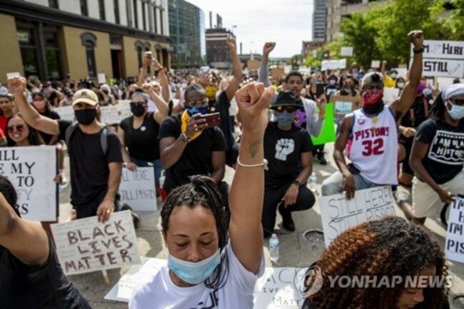 Police Shooting Michigan Race