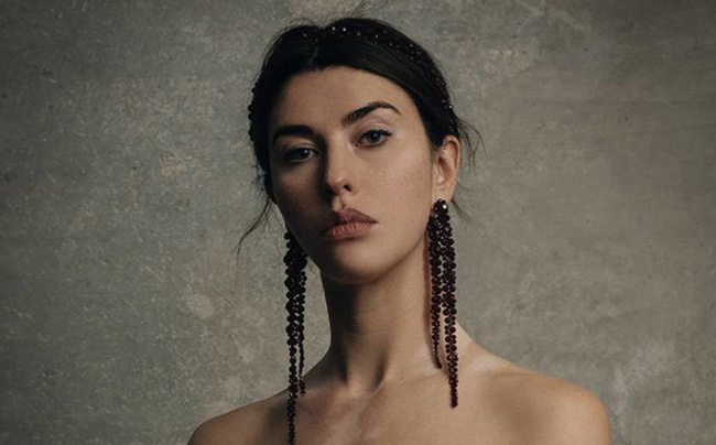 The Big Show Interview Kimbra!