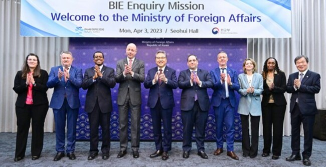 Korea's global governance efforts stand to its bid for World Expo host