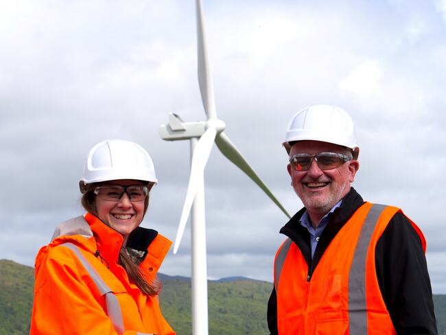Amazon Cloud to Buy Half the Output of New Wind Farm – Is This New Renewable Power?