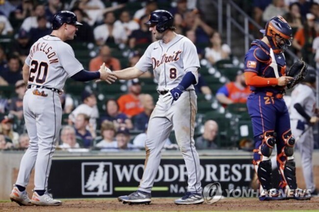CORRECTION Tigers Astros Baseball