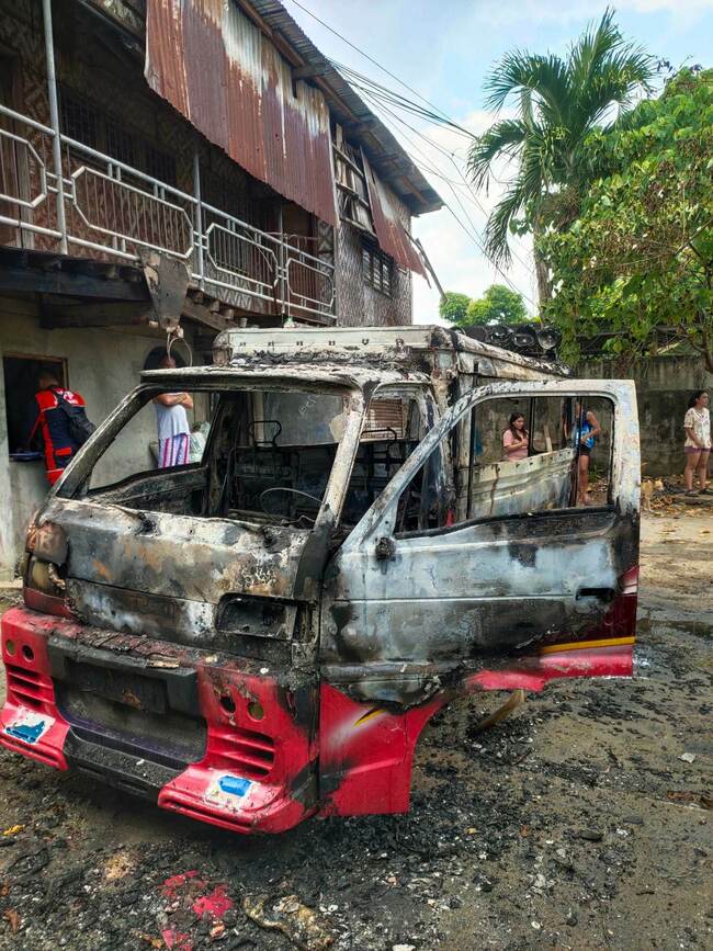 Indian national nabbed for allegedly burning house, multicab of ex-gf in Carcar City
