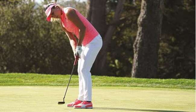 Thompson uses flawless round to seize 1-shot lead