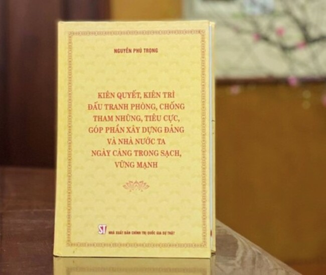 Party leader's anti-corruption book introduced to Naval Region 4