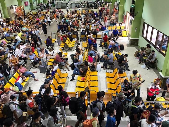 COVID cases slightly up during Holy Week