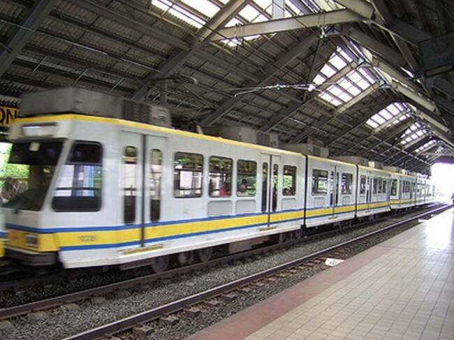 DOTr approves fare hikes for LRT lines 1 and 2 but defers implementation