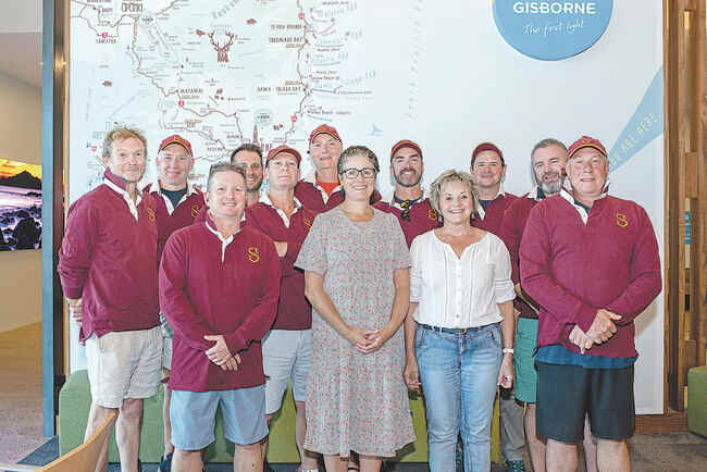 Southland cricketers go in to bat for cyclone victims