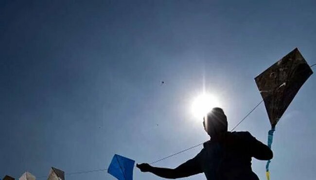 Lahore: Three-year-old boy killed after glass-coated kite string slits throat