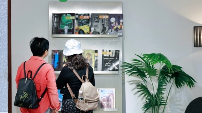 Sinan Mansions marks cultural decade with Haipai show