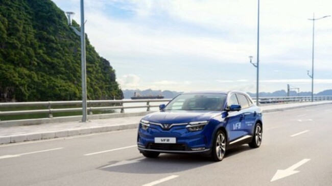 Vietnam's first 5-star electric taxi service launched