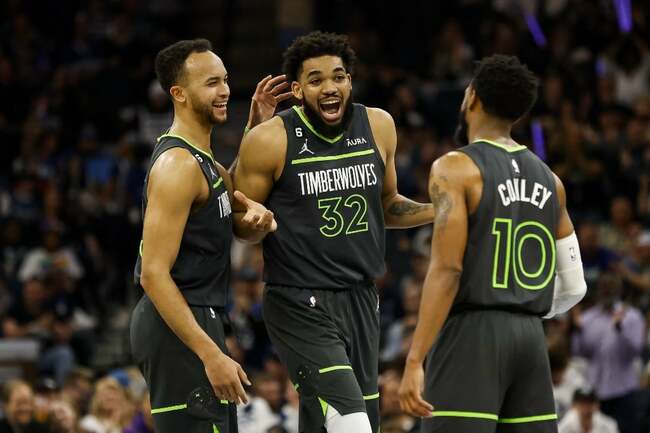 NBA: Karl-Anthony Towns leads Timberwolves past Thunder, into playoffs