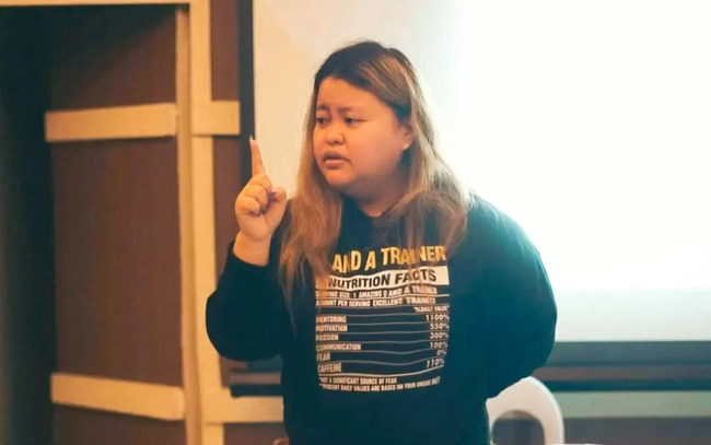 Mich Padayhag, pageant coach, former Siloy
