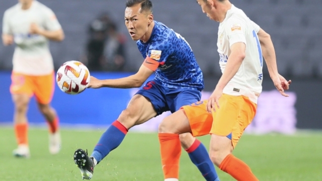 Shenhua edge Taishan, Shenzhen beat Qingdao in Chinese Super League