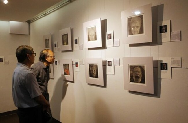 Painting exhibition captures lingering effects of AO/Dioxin