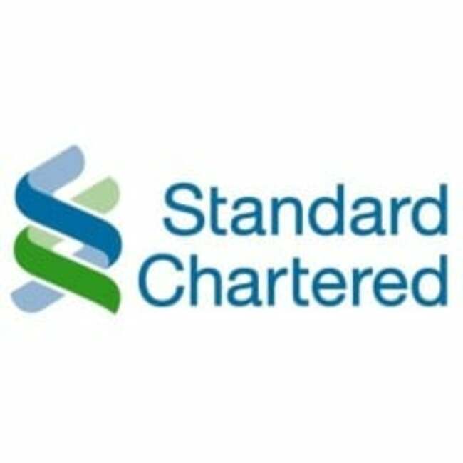 JPMorgan Chase & Co. Cuts Standard Chartered (OTCMKTS:SCBFF) Price Target to GBX 970