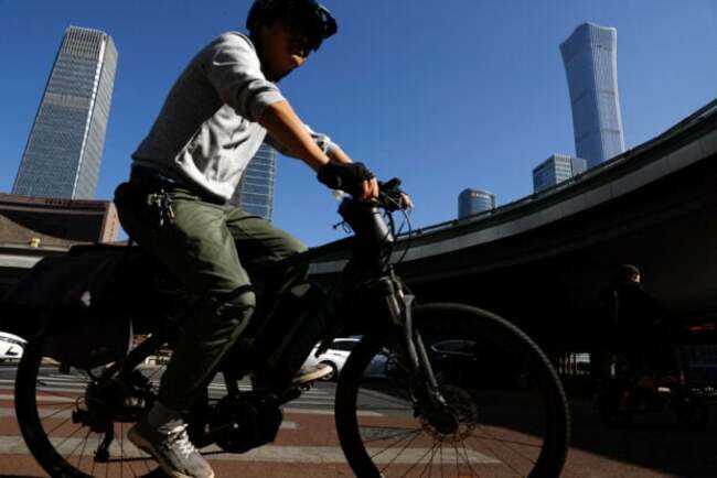 China stands pat on lending benchmarks for eighth month in April