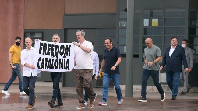 Pardoned Catalan separatists leave Spanish prison