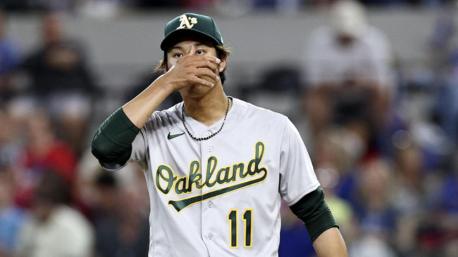 Baseball: Fujinami tagged with loss as A's beaten 18-3 by Rangers