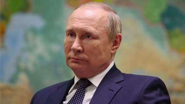 Russia angst with G7 nations; Mini uproar in China
