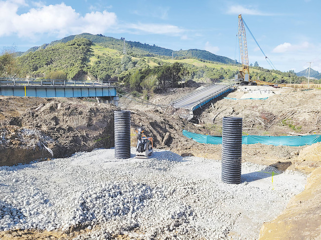 Update on work at Hikuwai No.1 bridge site on SH35