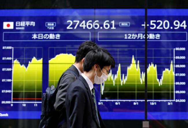 Stocks waver, dollar softens as investors weigh earnings, data