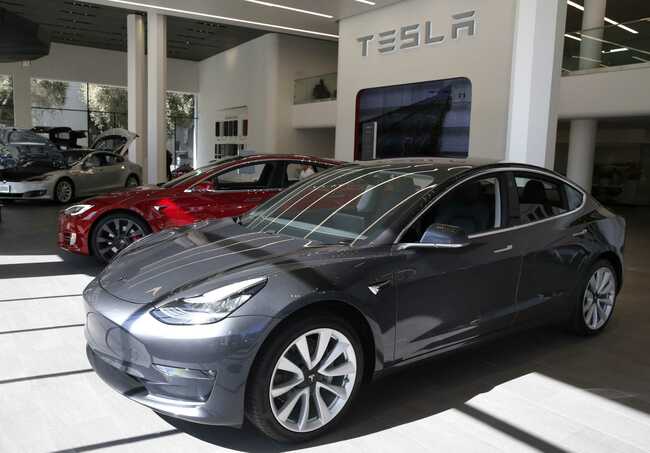 Charts show Tesla losing market share amid California's booming EV sales