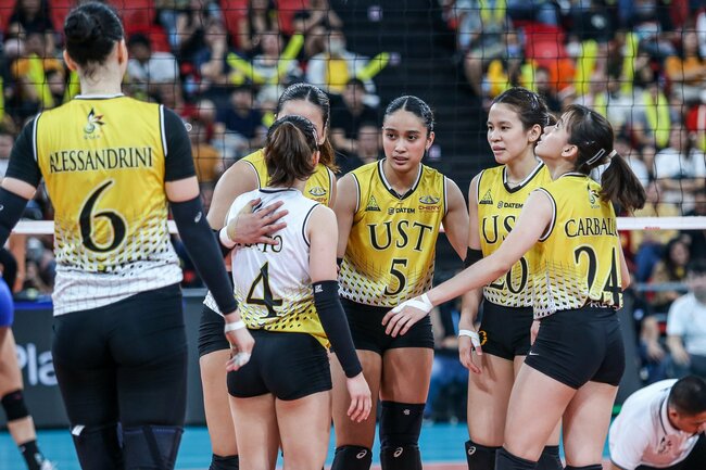 KungFu Reyes tells UST Tigresses: Play volleyball, not the moment