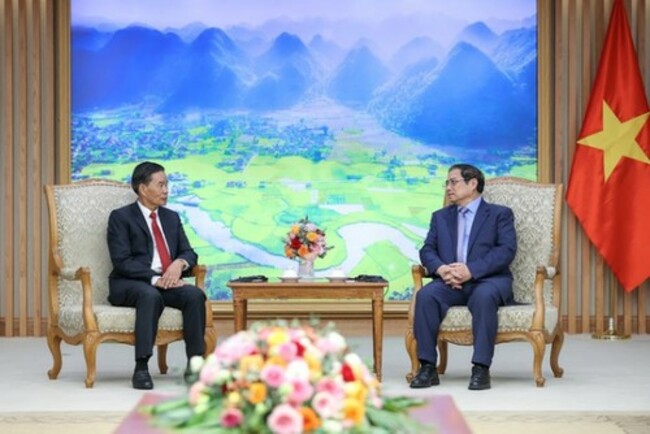 PM hosts President of Lao Front for National Construction