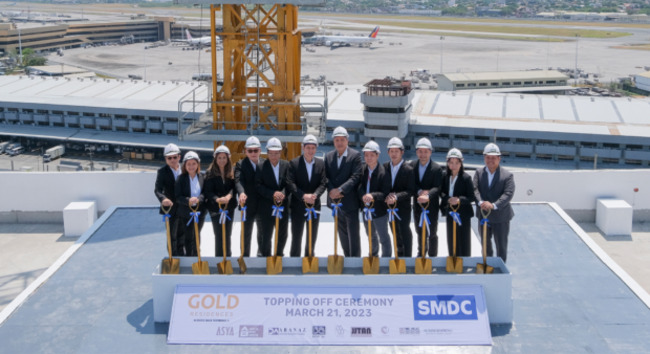 SMDC's Gold Residences phase 1 marks progress with topping off ceremony