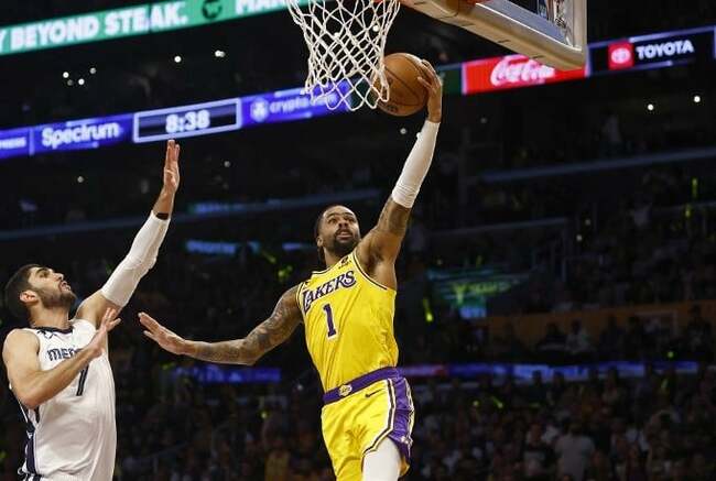 NBA: Lakers thrash Grizzlies, wrap up series in Game 6