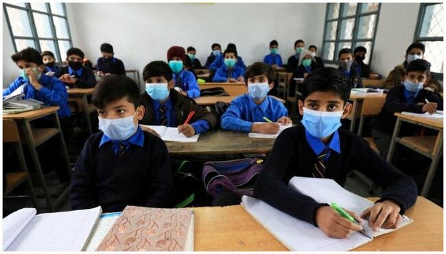 Shut down primary schools, Sindh health dept suggests as coronavirus cases rise