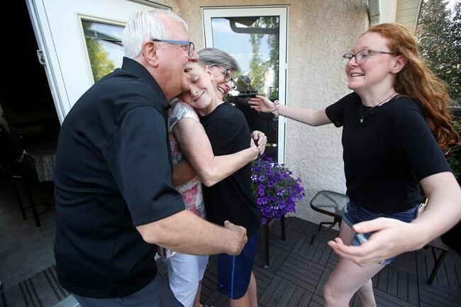 Canadians reunite with loved ones post-vaccination