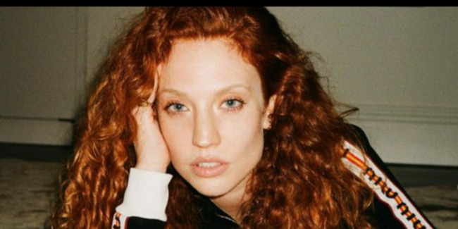 Lirik Lagu Jess Glynne