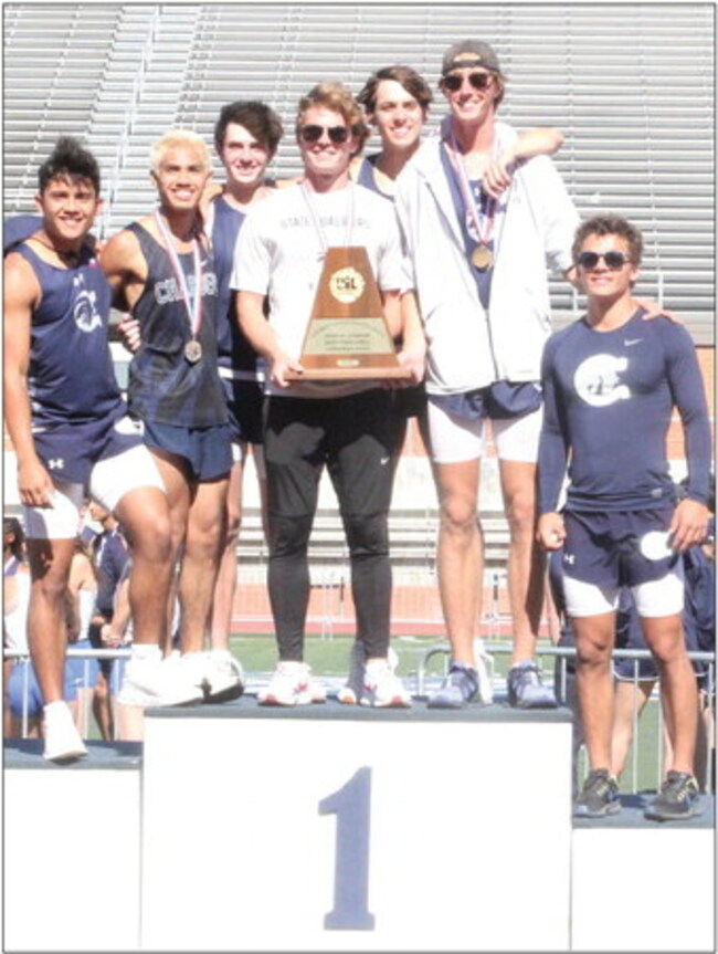 Champion boys win regional title, girls team places second